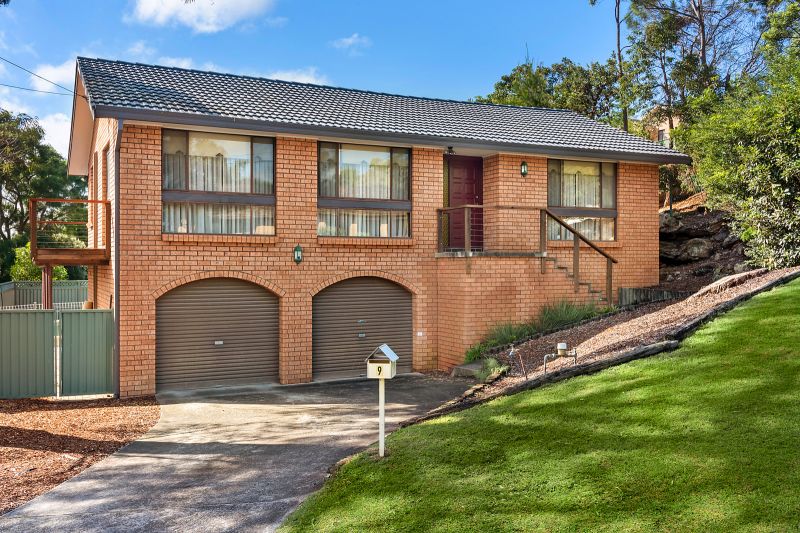 Real Estate For Sale 9 Hakea Street Yarrawarrah , NSW