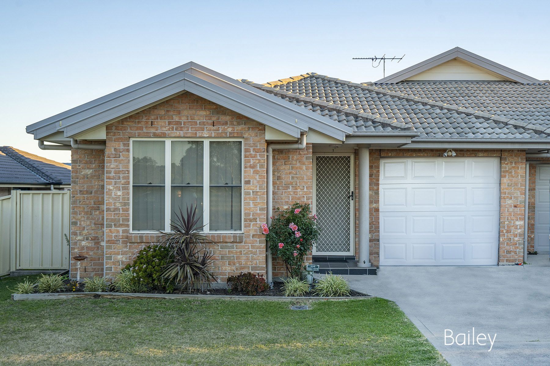 Real Estate Agents and Property Managers in Singleton, East Branxton