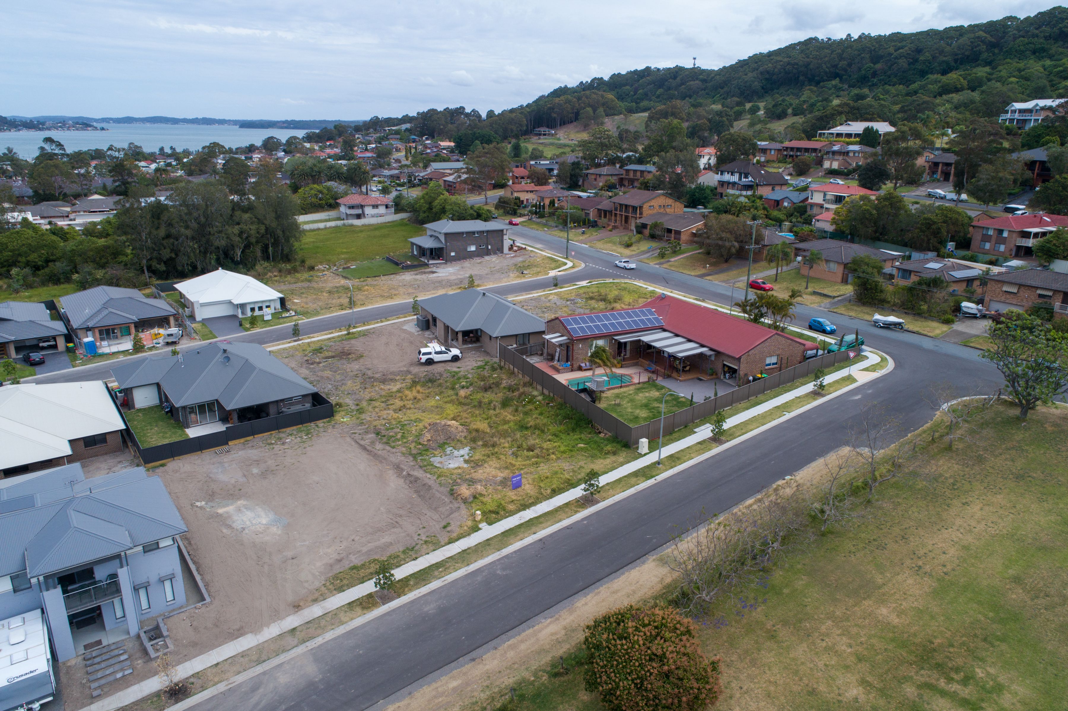 Sold property 4 Olsen Crescent Warners Bay , NSW 2282