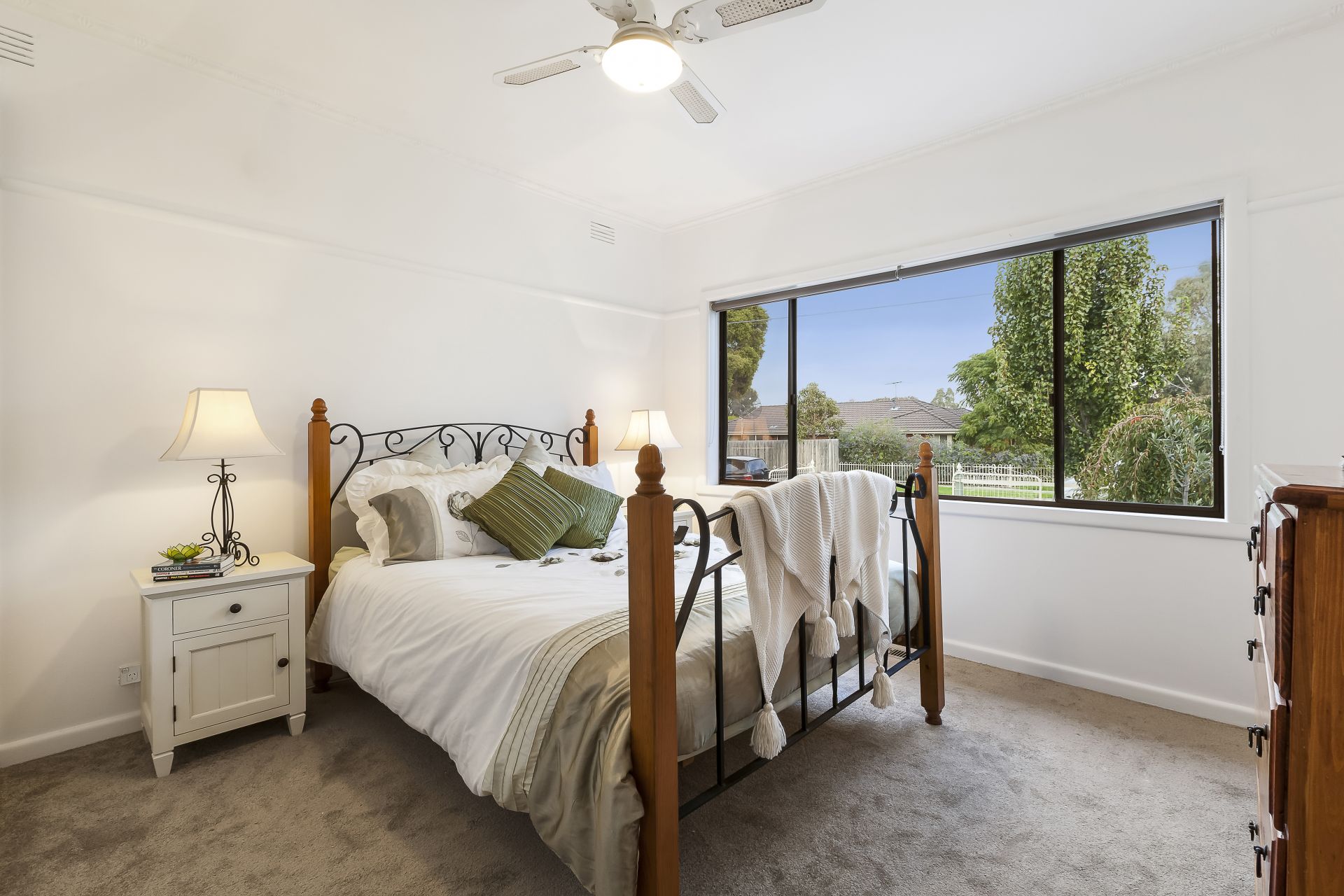 Real Estate For Sale 20 McMahon Road Reservoir , VIC