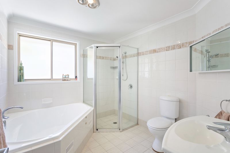 Real Estate For Sale 8 Tallowood Crescent Erina , NSW