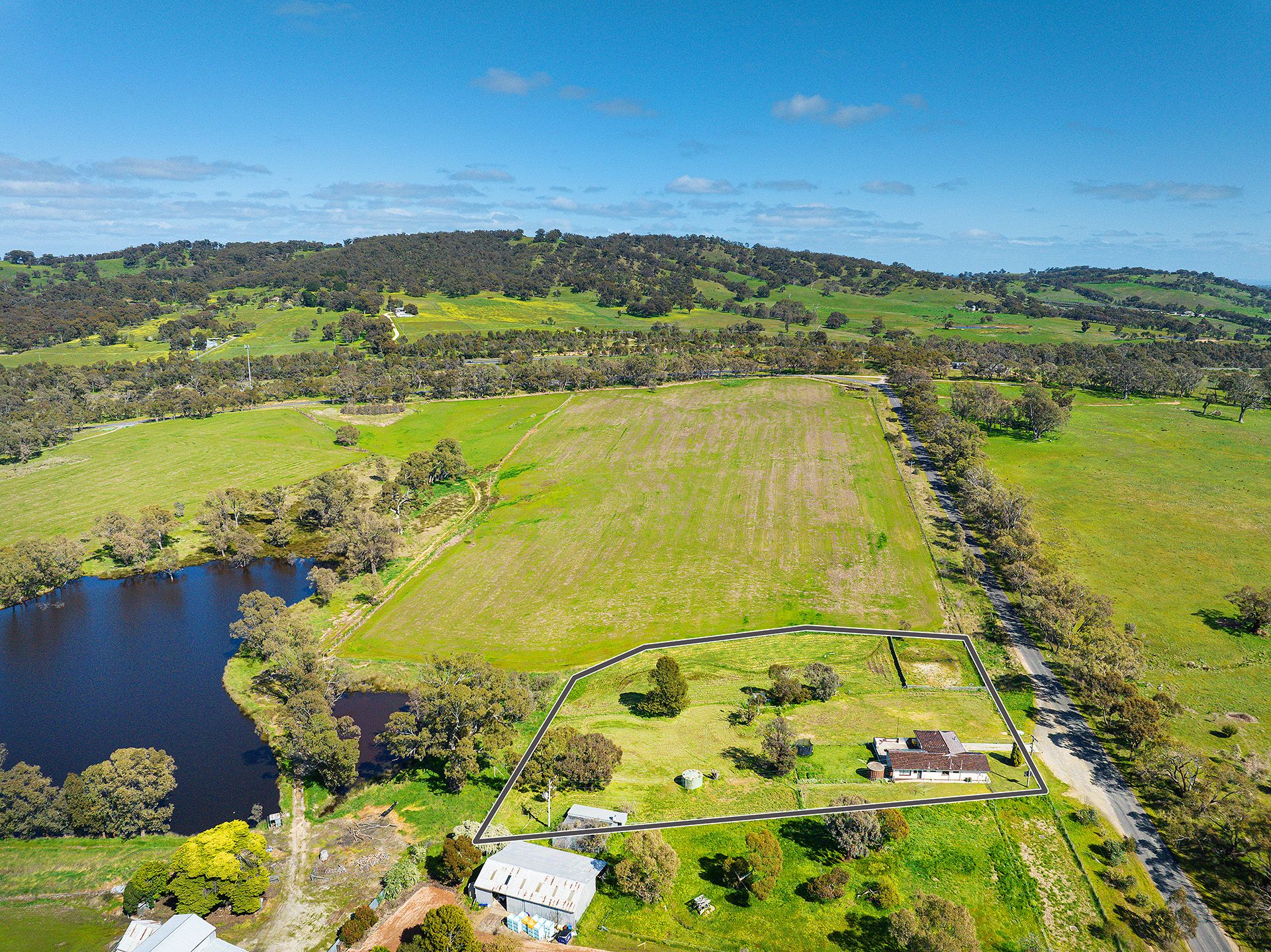 58 McIvor Road, Harcourt Cantwell Property Castlemaine