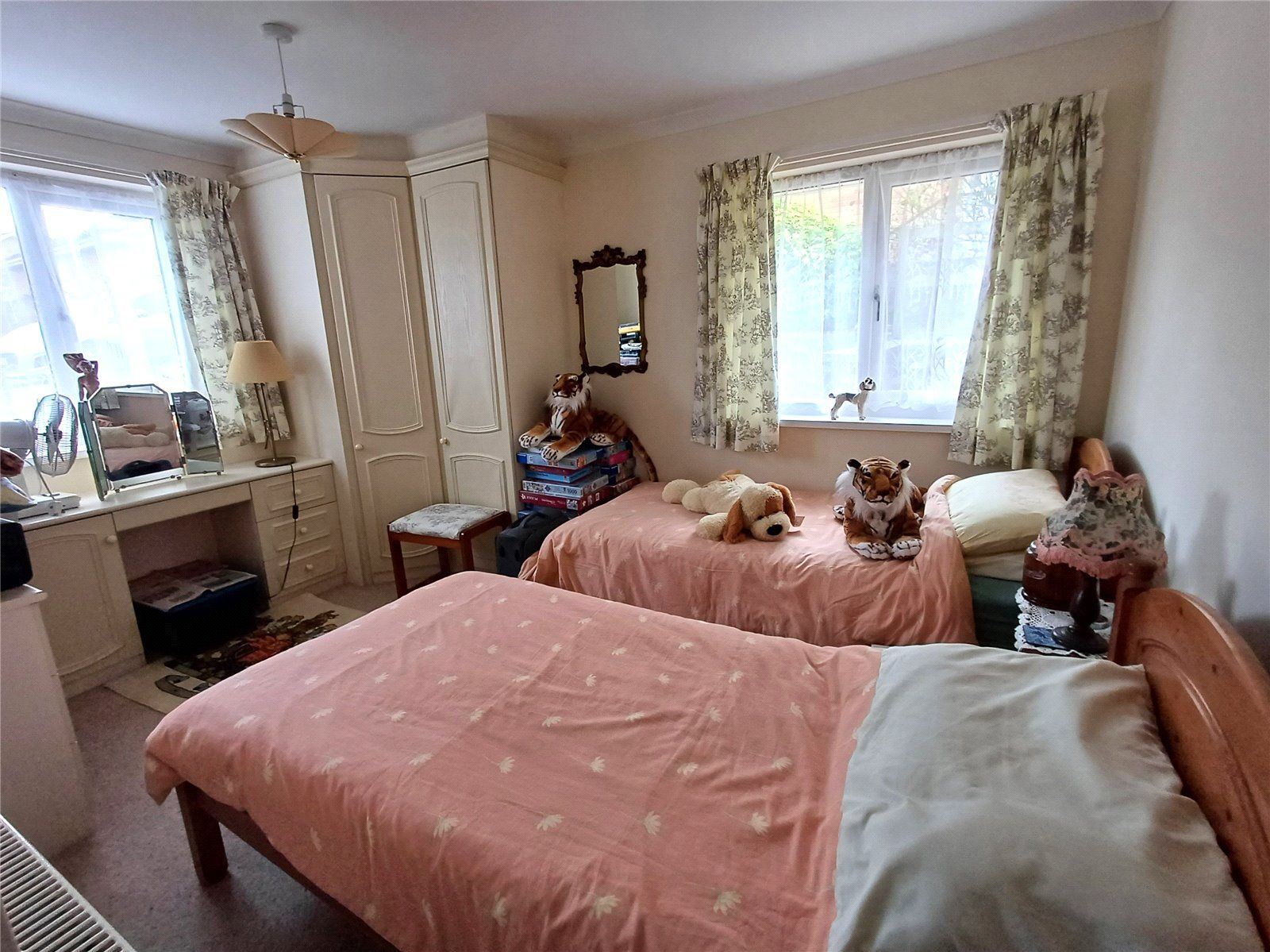 1 Lake Lane, Bridport Kennedys Estate Agents