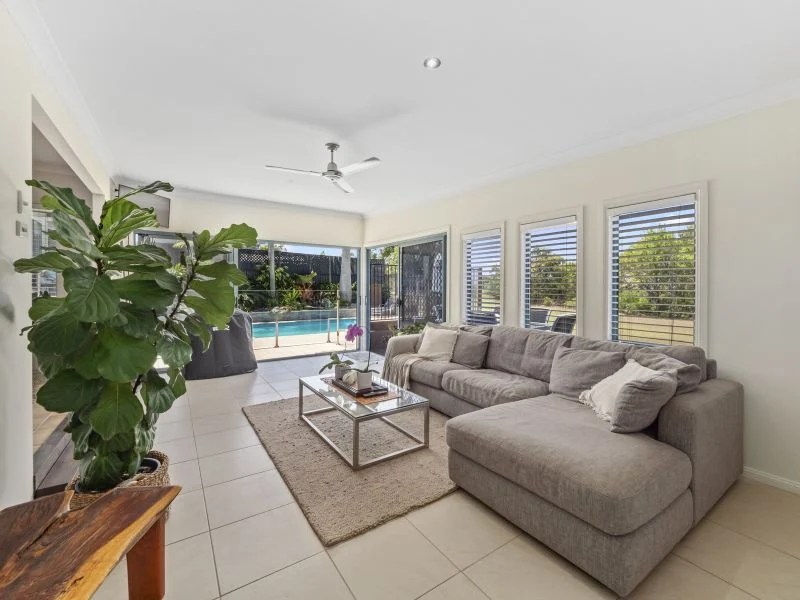 Real Estate For Sale 8 Arrawarra Road Arrawarra Headland , NSW