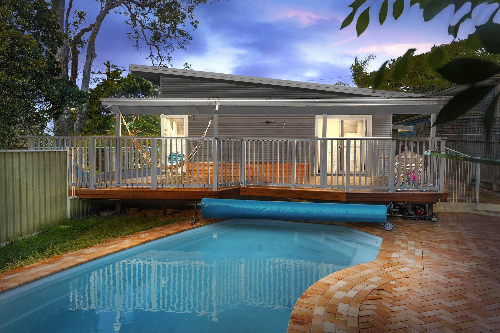 Real Estate For Sale 7 Inglebar Avenue Allambie Heights , NSW