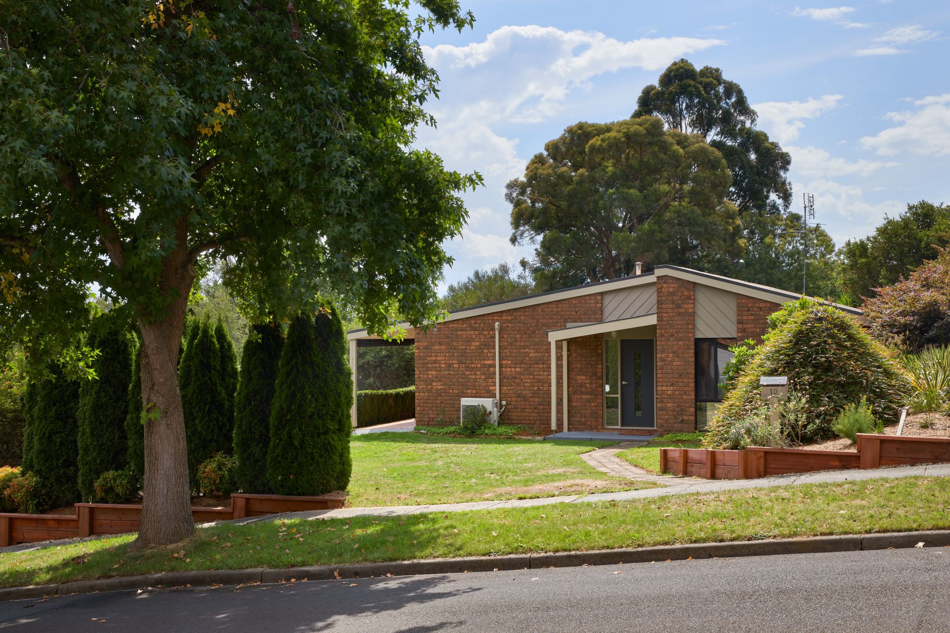 10 Hillandale Road, Warragul OBrien Real Estate