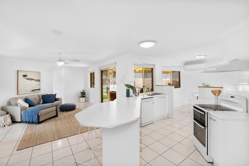 Real Estate For Sale 28 Stallone Circuit Mcdowall , QLD