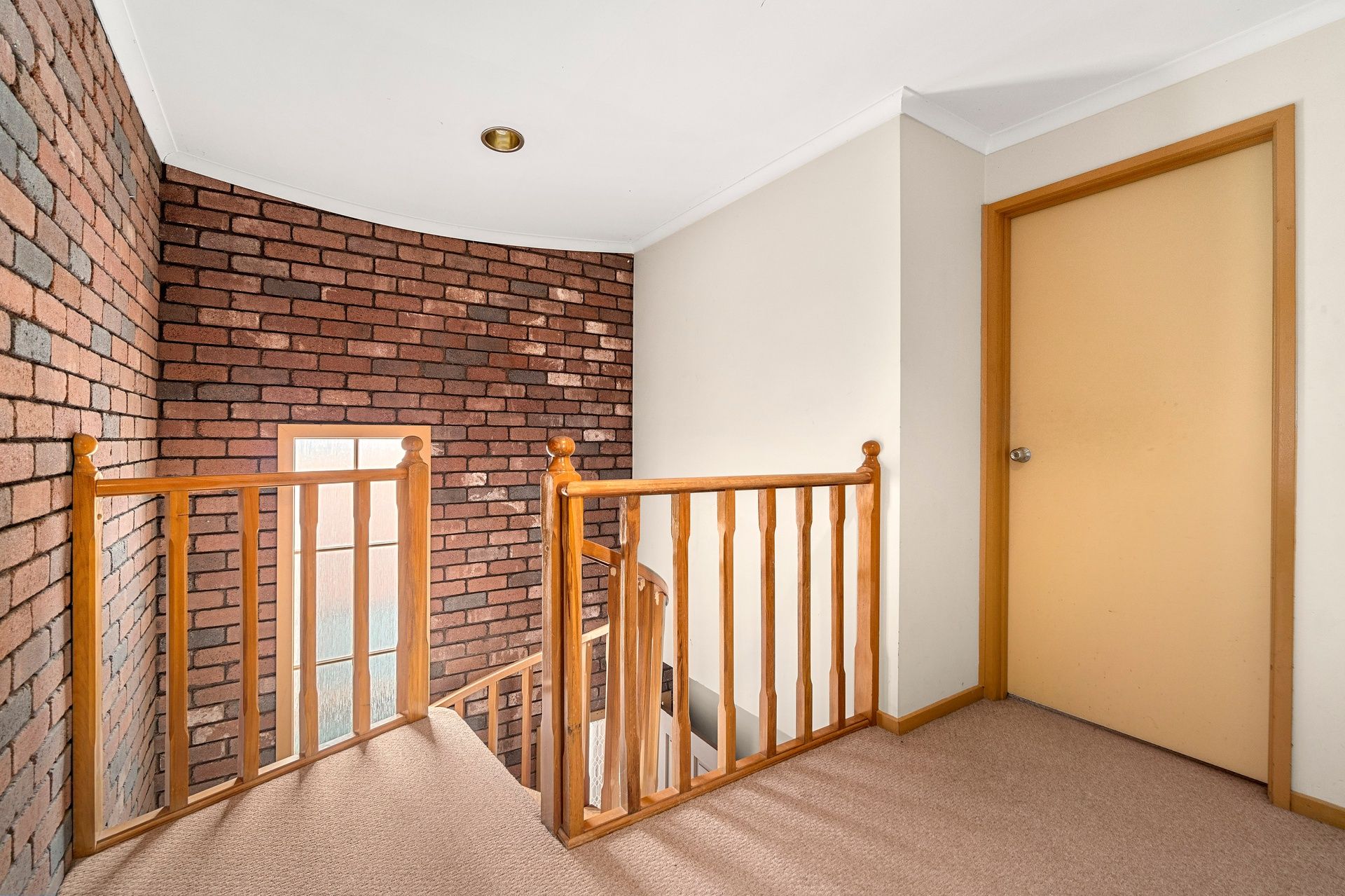 2/31 Elphin Grove, Hawthorn OBrien Real Estate