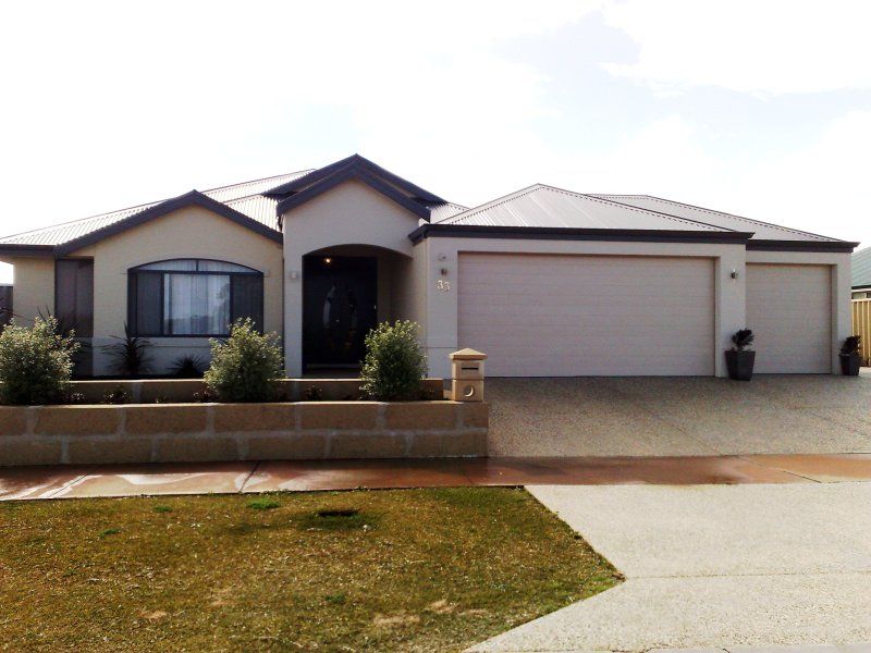 Real Estate For Sale 33 Illawarra Drive Millbridge , WA