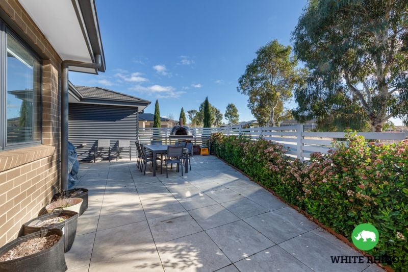 20 Henshaw Street, Googong White Rhino Property