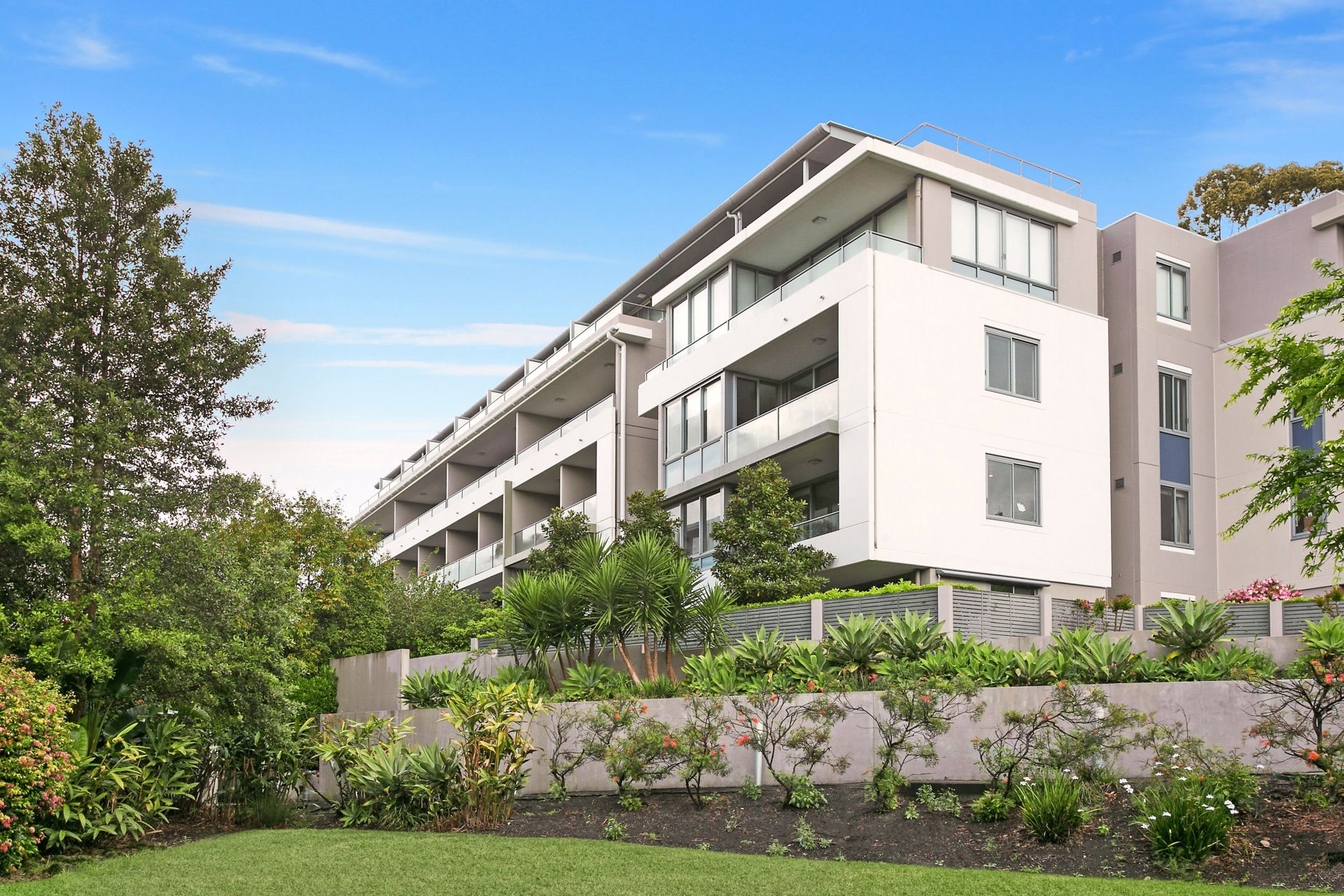 Real Estate For Sale 204E/13 Eton Road Lindfield , NSW