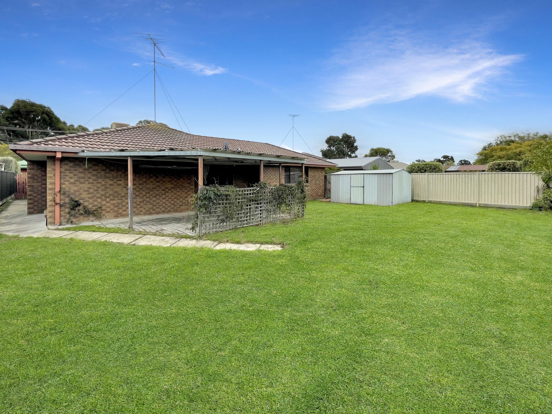 9 Melvyn Crescent, Mount Clear Ballarat Real Estate Pty Ltd