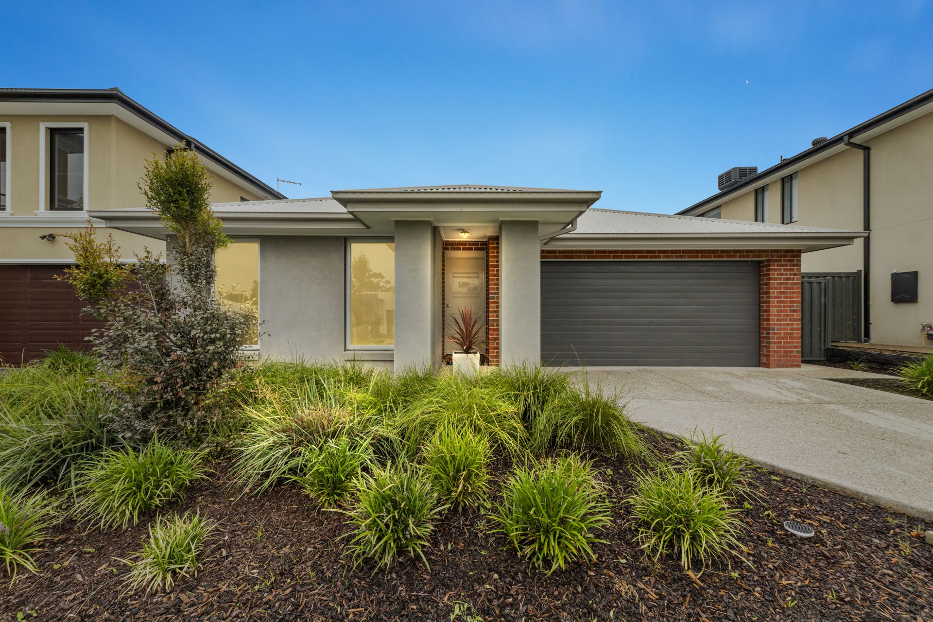 13 Revelstoke Crescent, Pakenham OBrien Real Estate