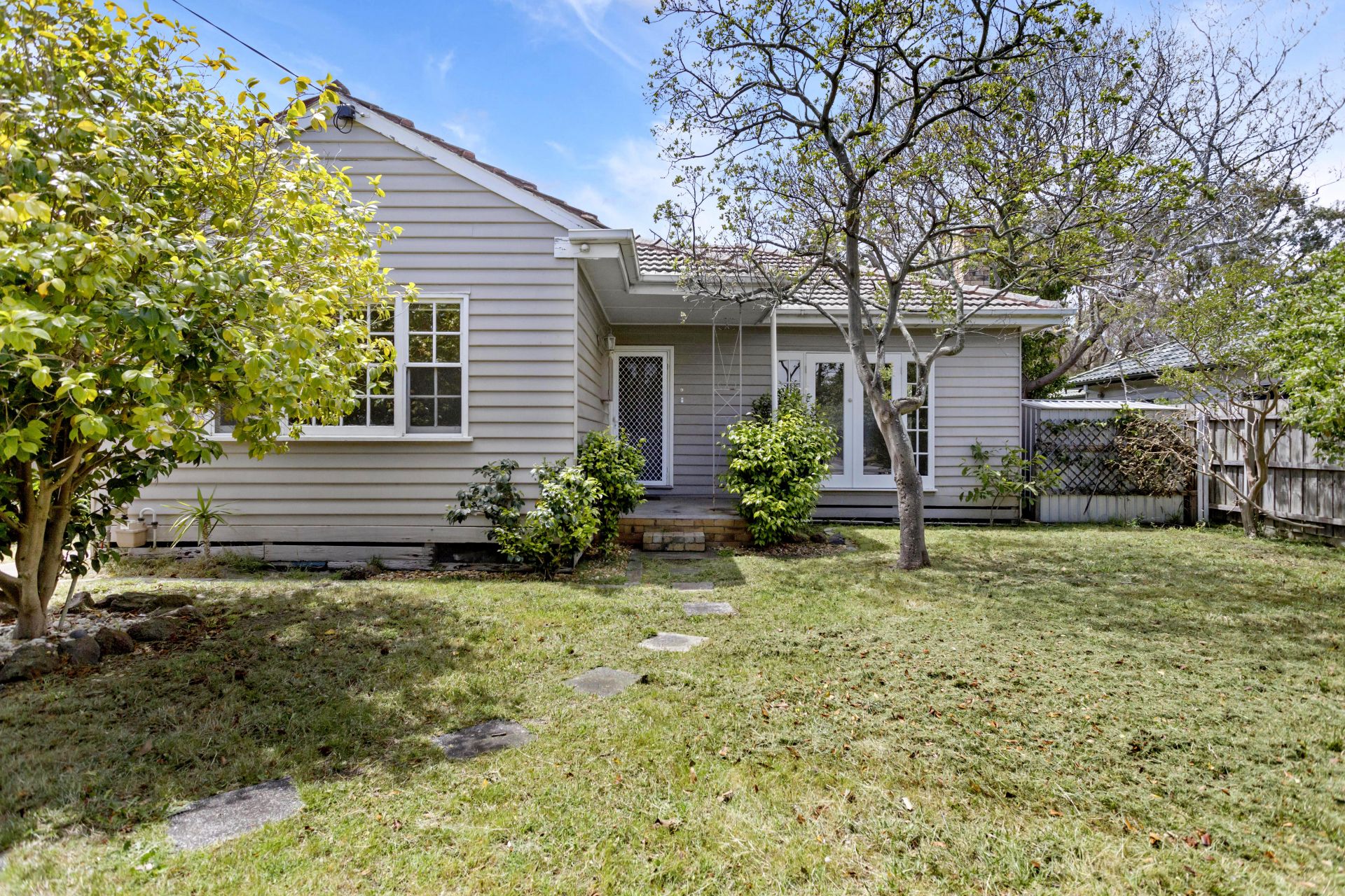 9 Genoa Avenue, Bonbeach OBrien Real Estate