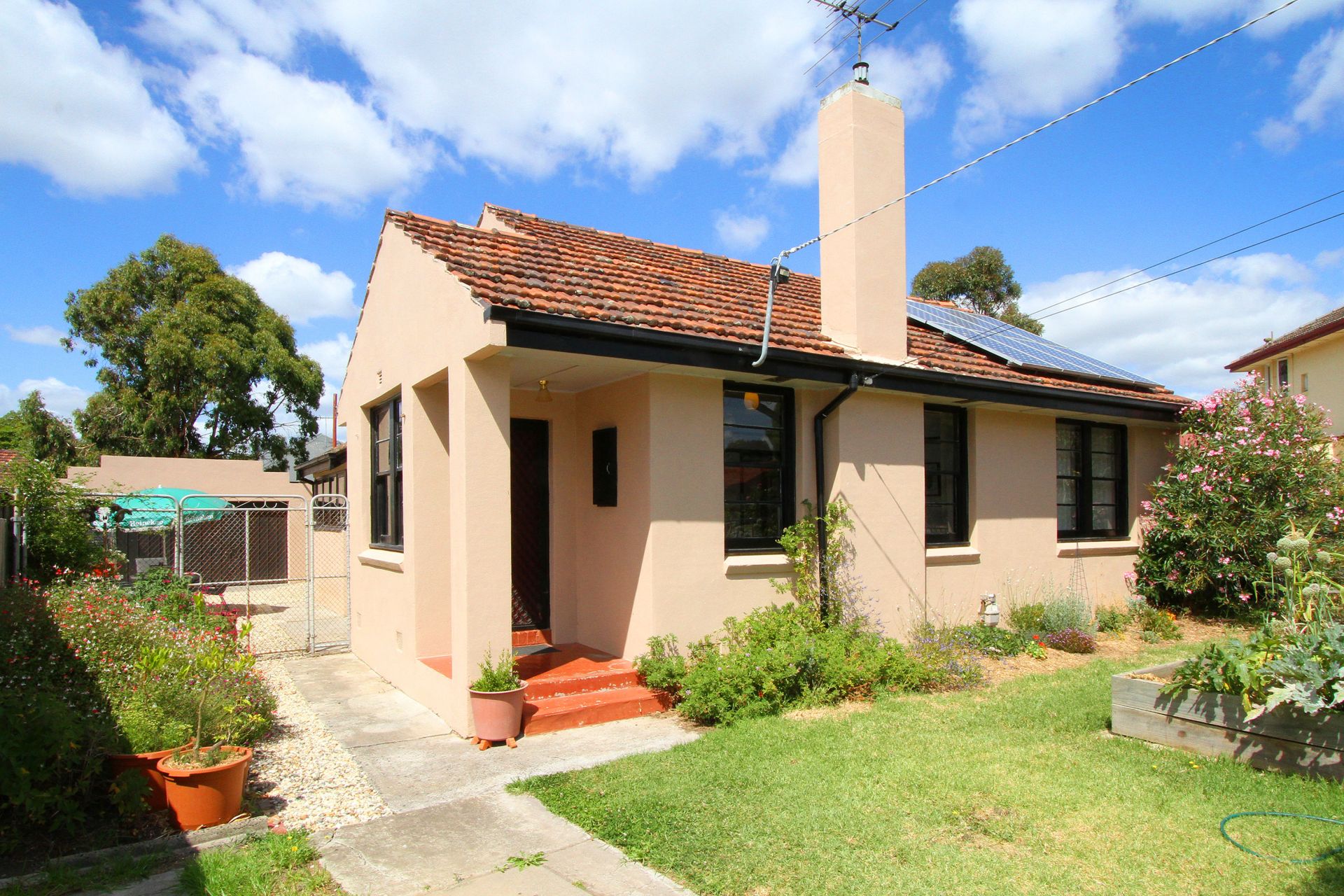 Real Estate For Sale 23 Taylor Avenue Reservoir , VIC