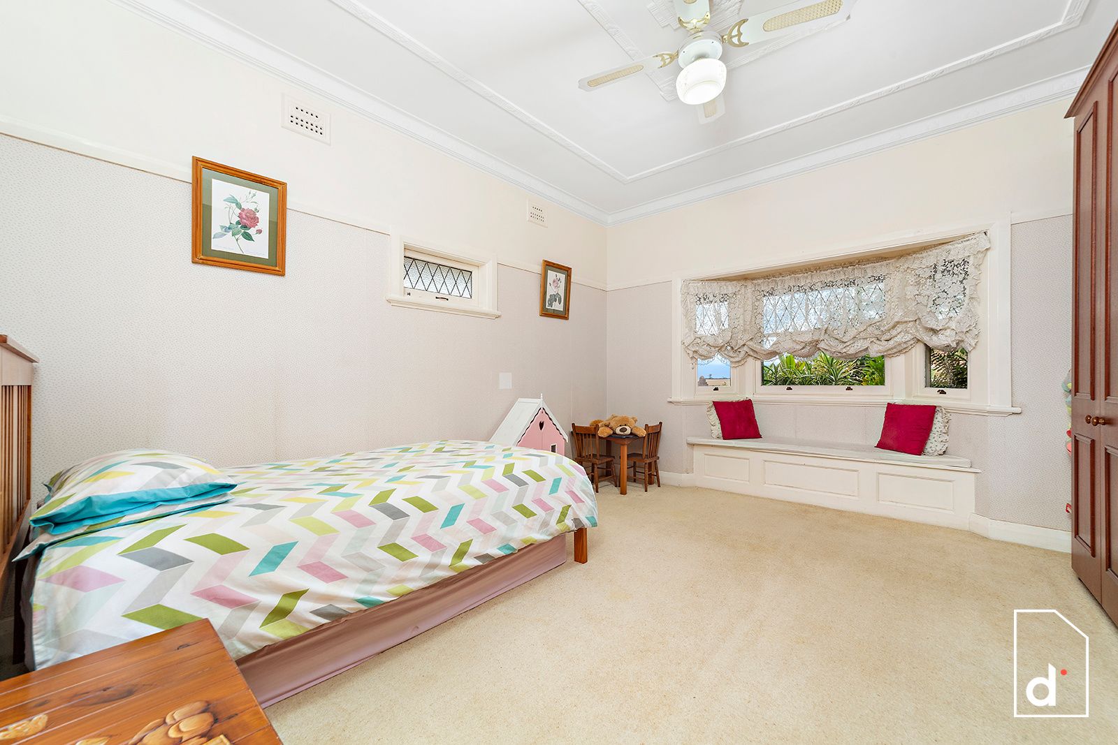 Sold property 1800000 for 29 Hillcrest Avenue Woonona , NSW 2517