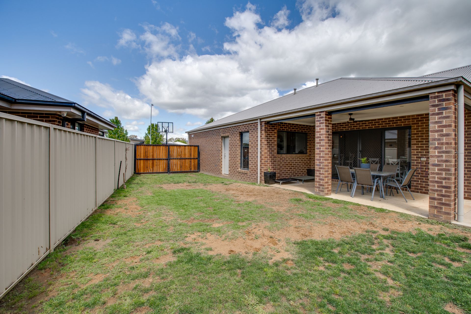 37 Pech Avenue, Jindera Gilson Yonson Real Estate