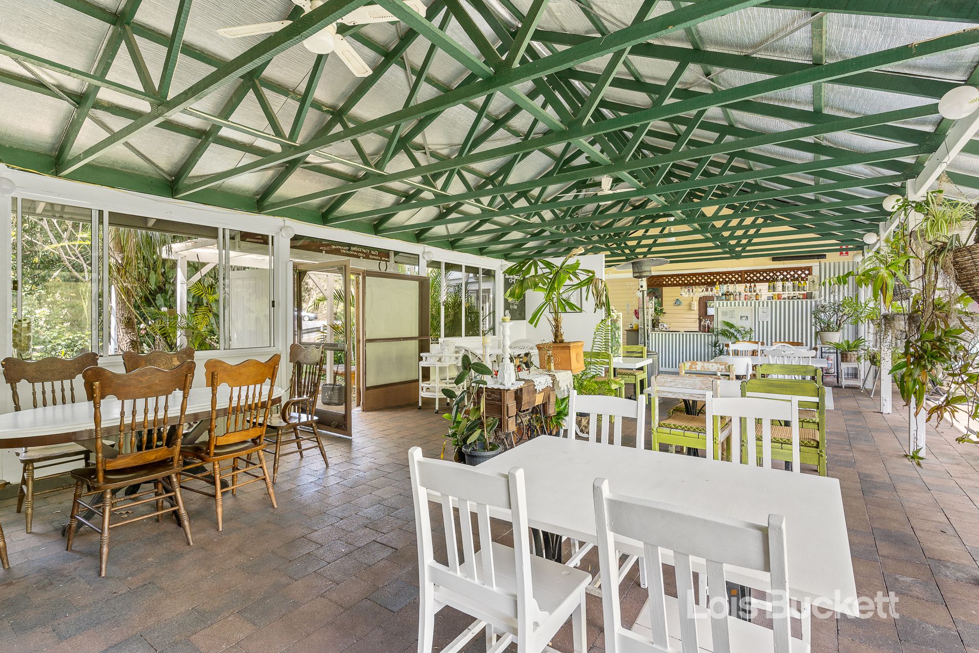 5 Fernleigh Road, Tintenbar Lois Buckett Real Estate