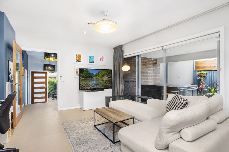 Real Estate For Sale 10 Proud Street Forde , ACT