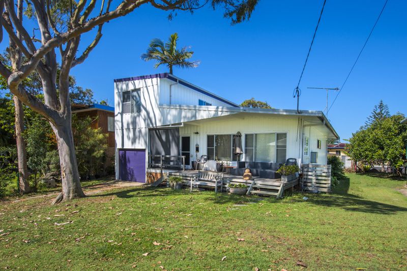 Real Estate For Sale 6 Rowley Street Mylestom , NSW