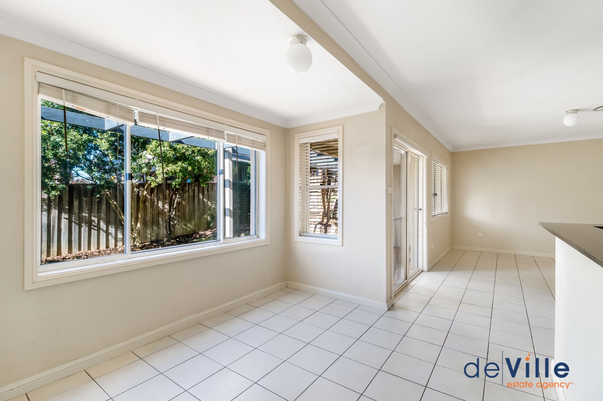 16/36 Francis Street, Castle Hill deVille Estate Agency