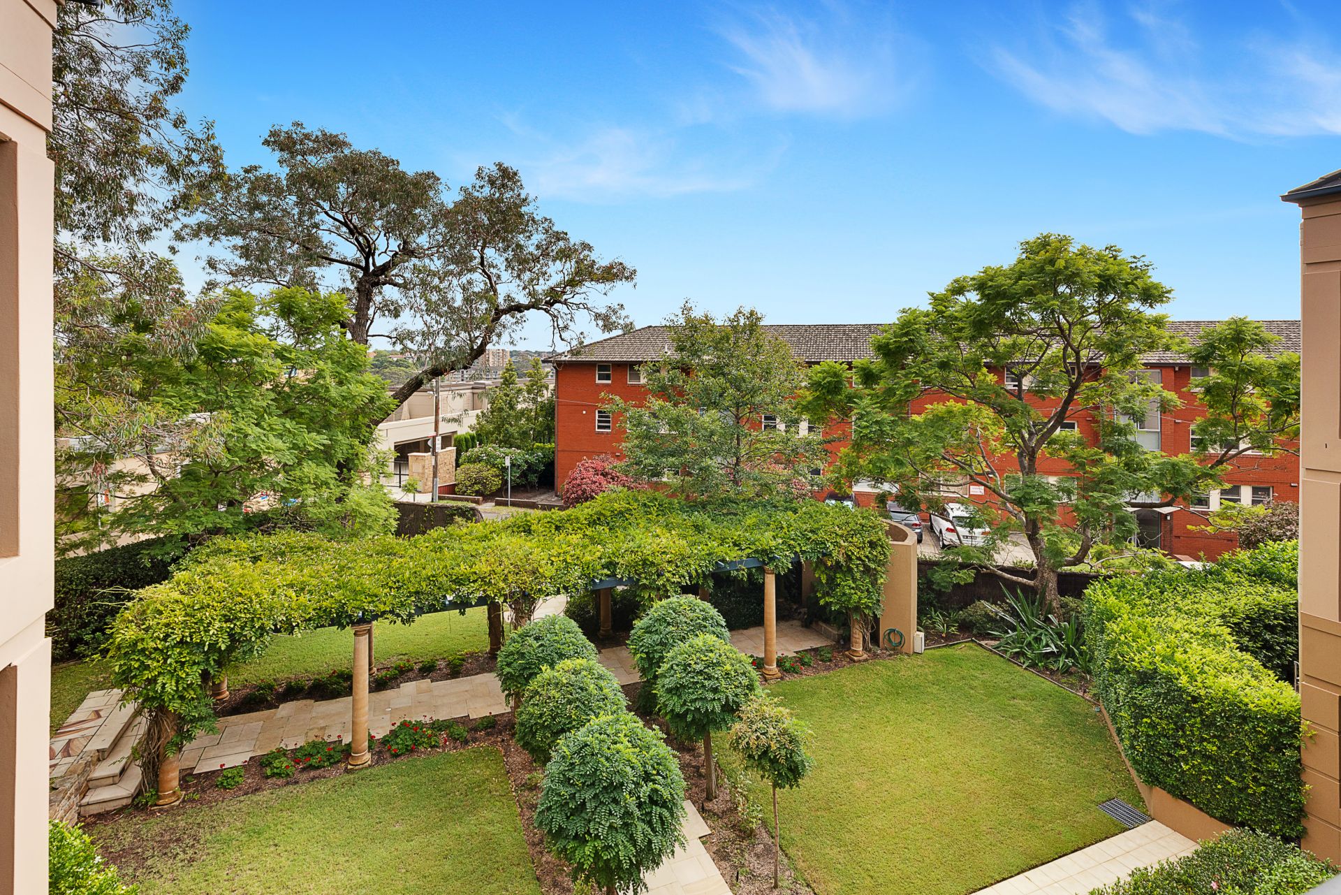 4/240 Ben Boyd Road, Neutral Bay Blunts Real Estate