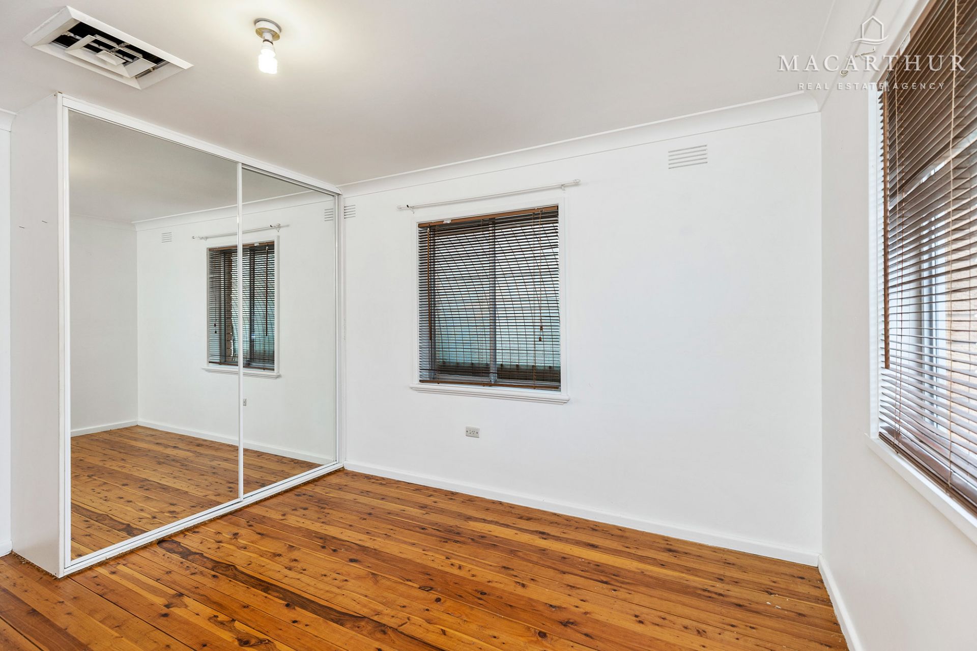 7 Martin Street, Tolland Macarthur Real Estate Agency