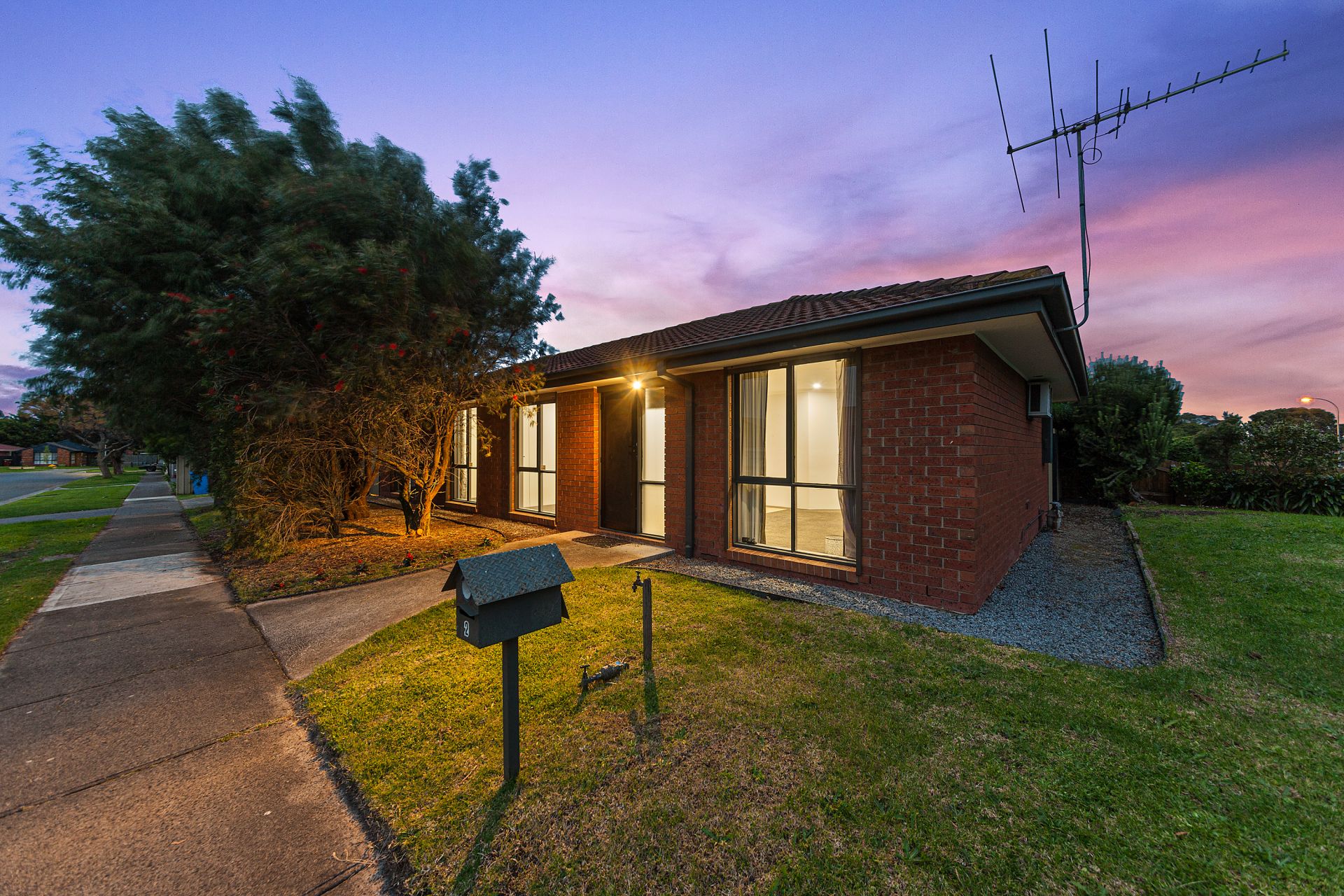 2 Brentwood Drive, Cranbourne North OBrien Real Estate