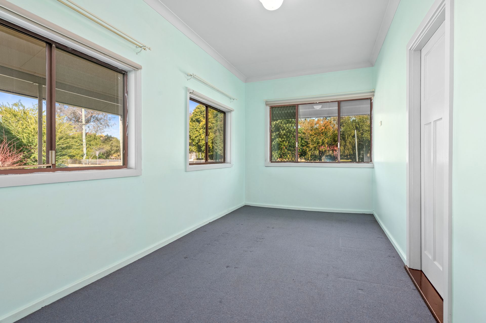 Real Estate For Sale 229 Cessnock Road Abermain , NSW