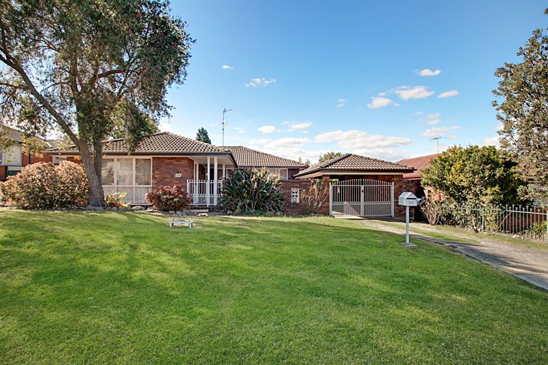 Real Estate For Sale 10 Richmond Crescent Campbelltown , NSW