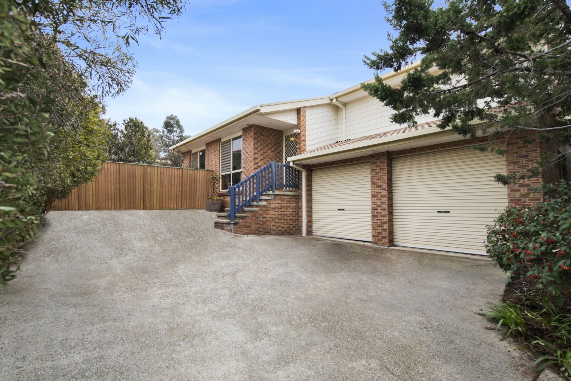 2/26 Delmar Crescent, Queanbeyan White Rhino Property