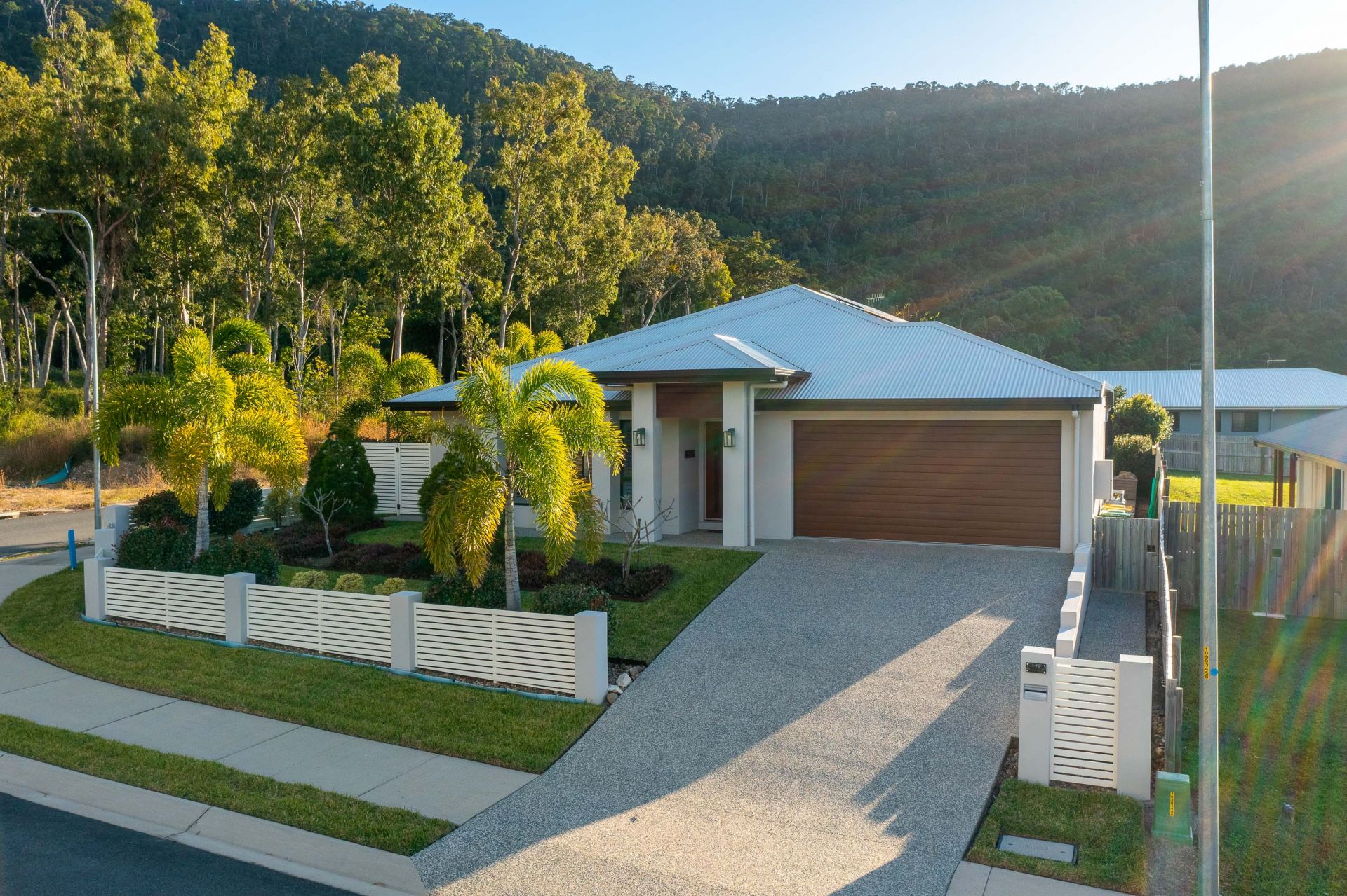 1 Nathan Court, Jubilee Pocket Taylors Property Specialists