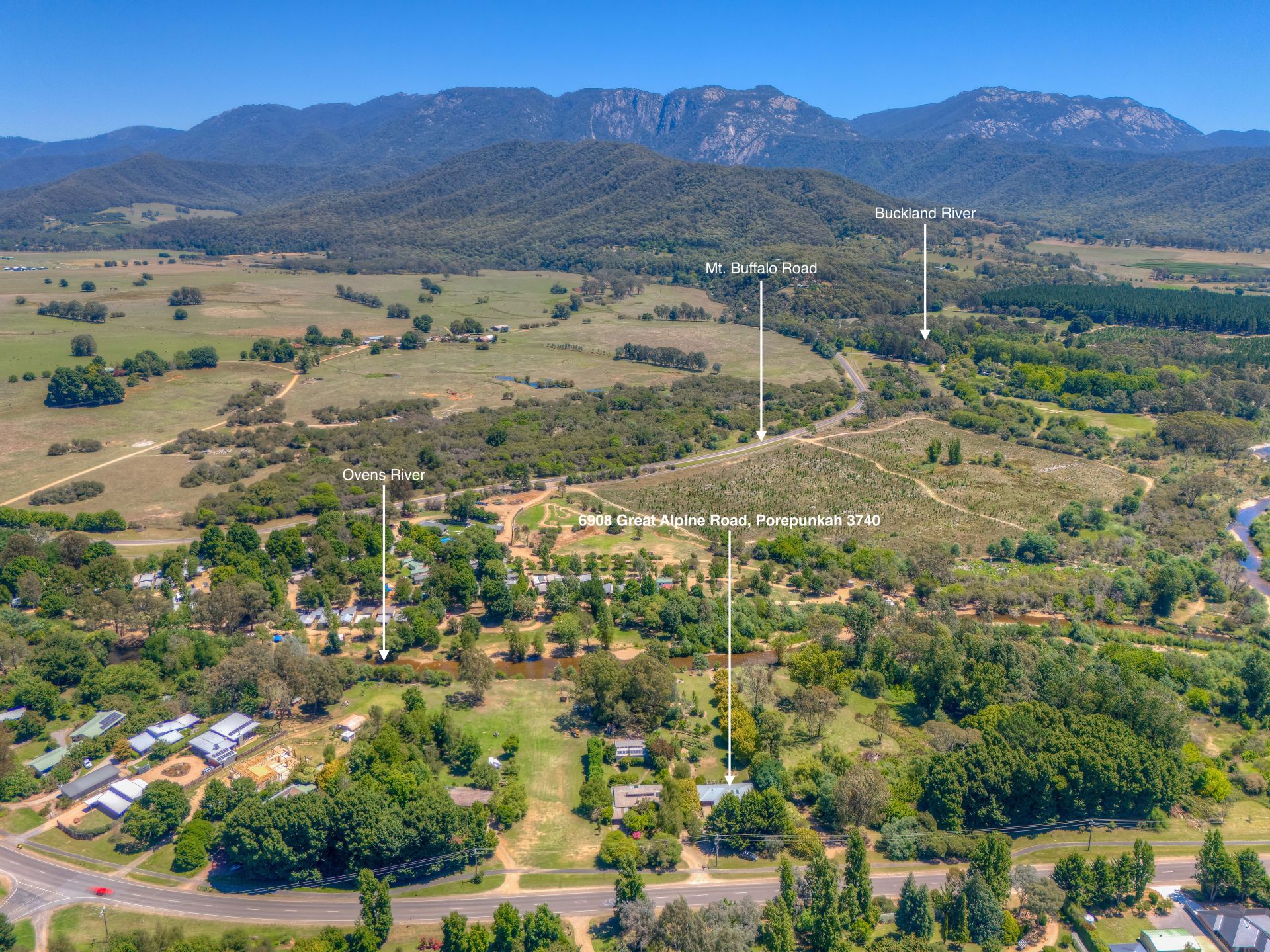 6908 Great Alpine Road, Porepunkah Dickens Real Estate