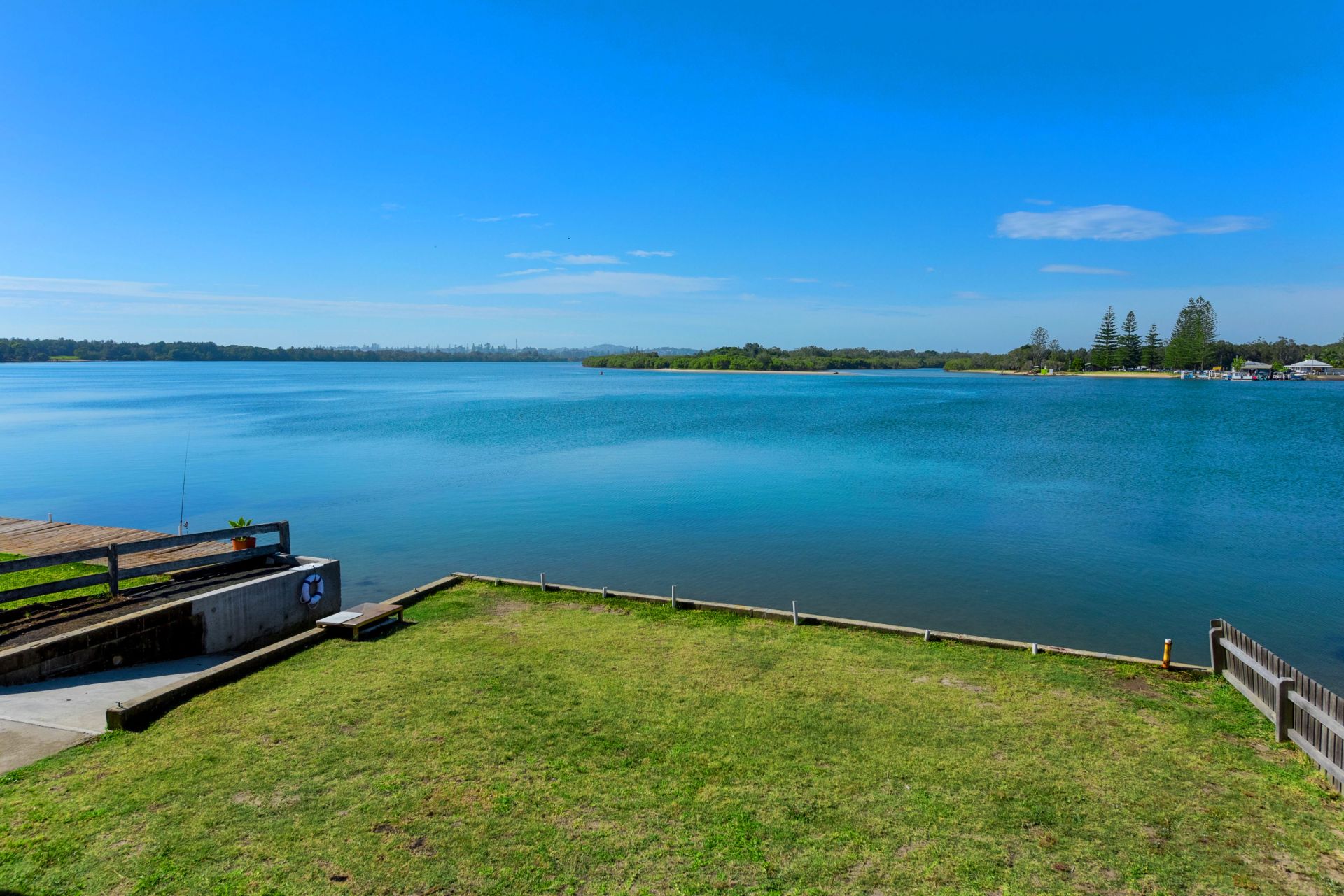 8 North Shore Drive, Port Macquarie HEM Real Estate
