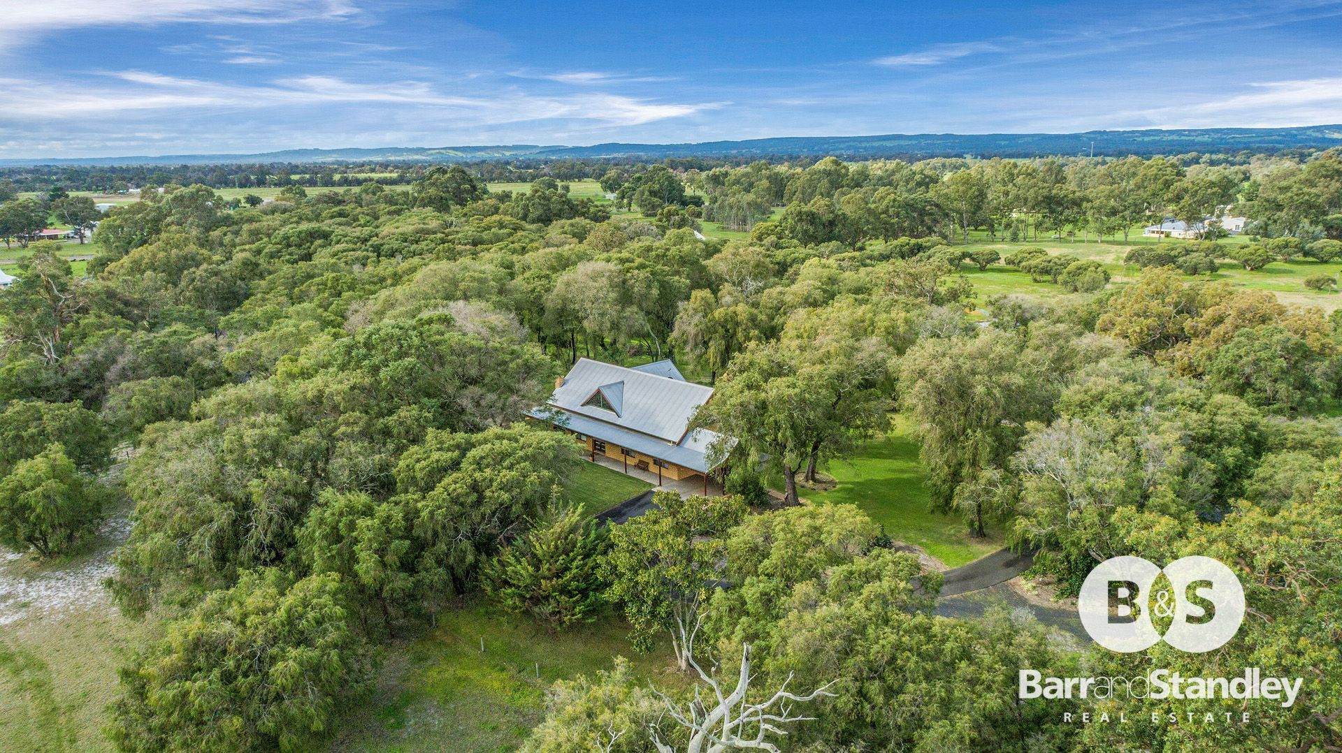 8 Rich Place, DARDANUP WEST Barr and Standley Real Estate