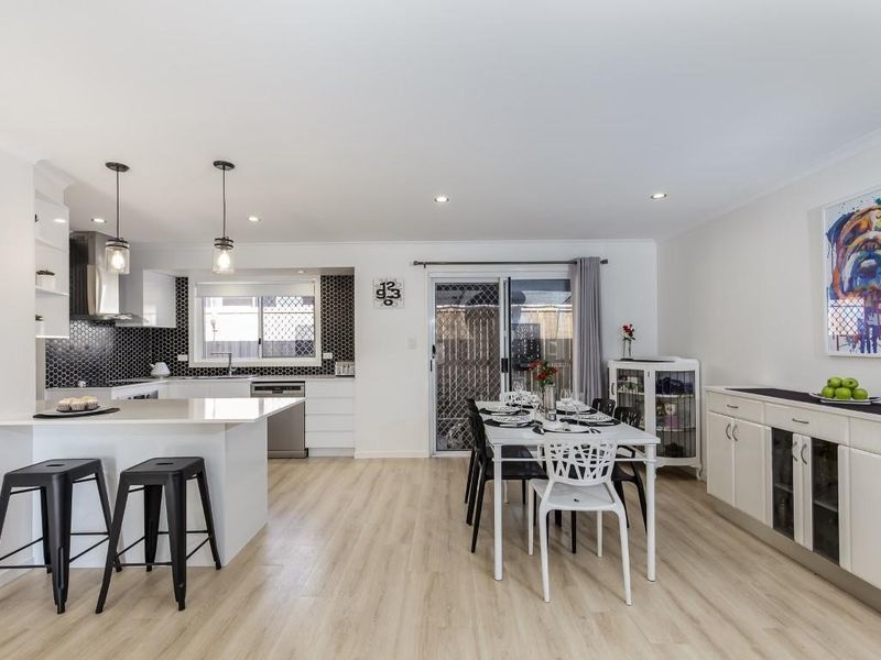 Real Estate For Sale 1/23 Albert Street Shelly Beach , QLD