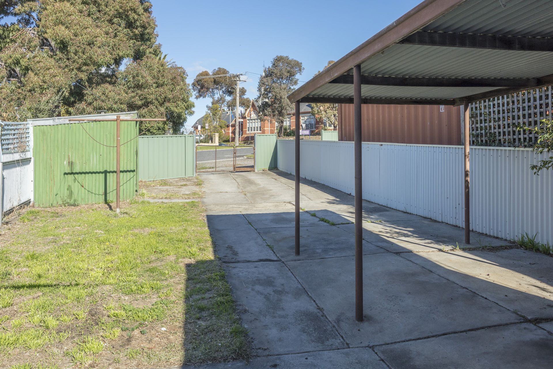 29 Eaglehawk Road, Bendigo DCK Real Estate