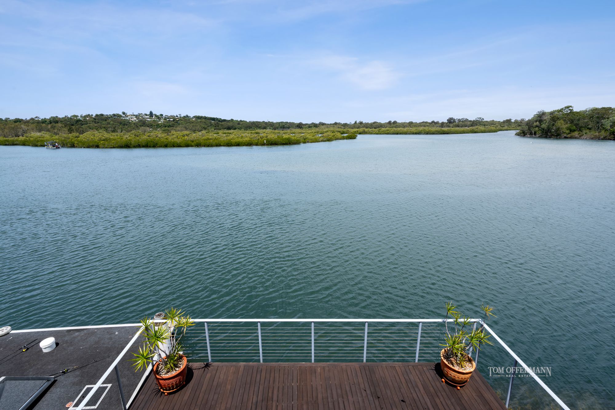 Real Estate For Sale 21 Dolphin Crescent Noosaville , QLD