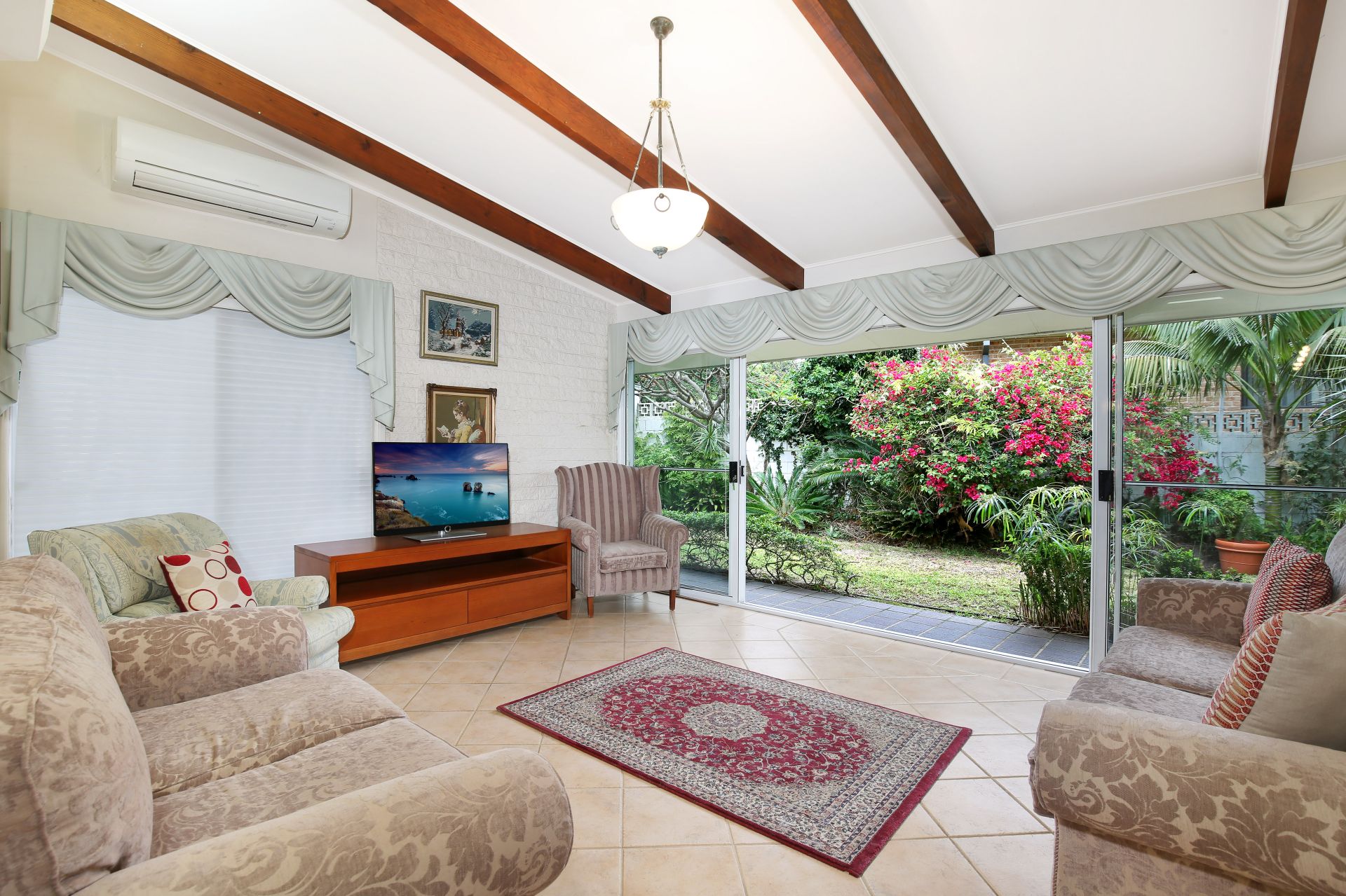 34 Outlook Drive, Figtree Jackson Residential