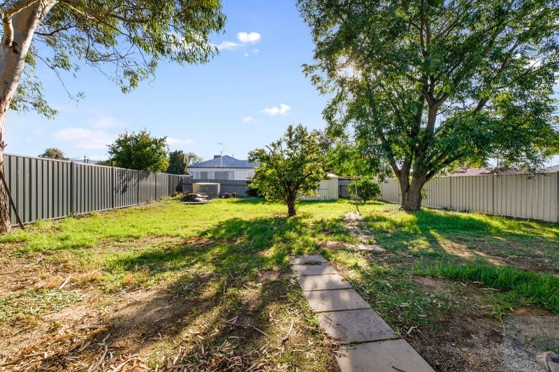 32 Murray Street, Tocumwal Kerr Real Estate