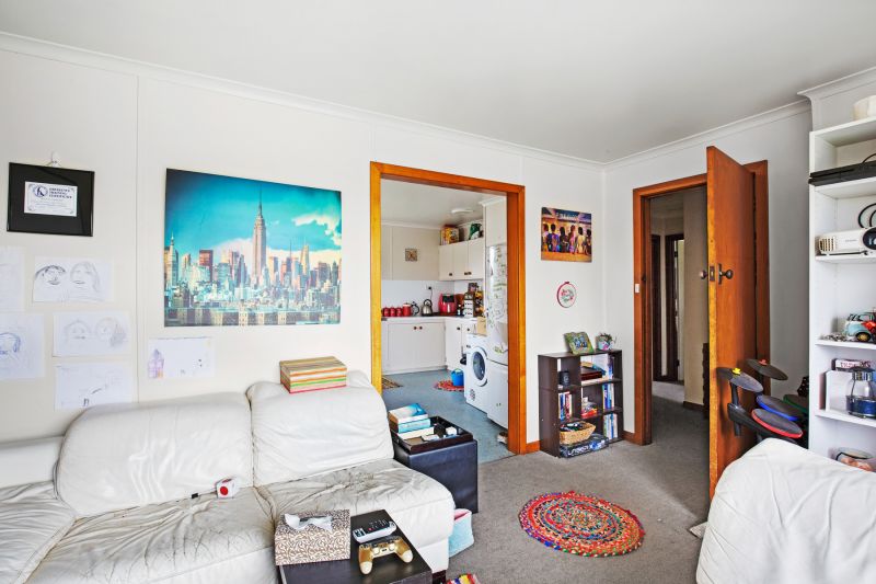 3 Carins Street, WAVERLEY Living Here Launceston