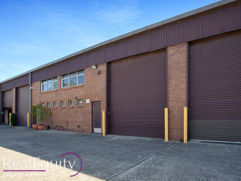 Real Estate For Commercial Lease 7/25 Childs Road Chipping Norton , NSW