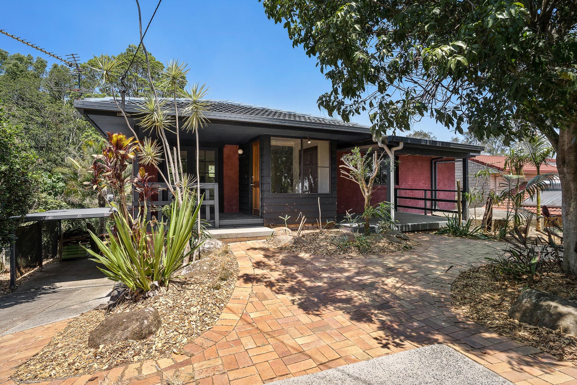 14 Walker Street, Clunes Lois Buckett Real Estate