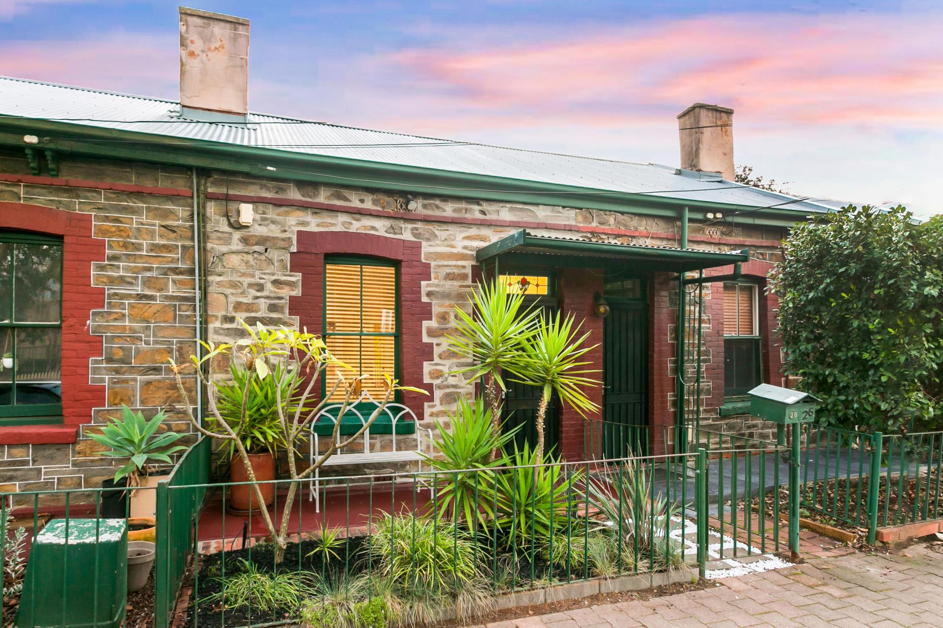 28 Kenilworth Road, Parkside Williams Real Estate