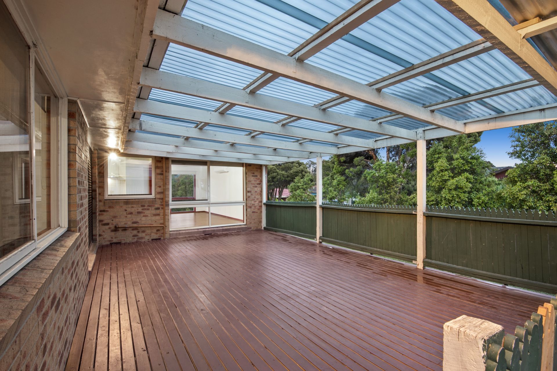 9 Avenel Place, Endeavour Hills OBrien Real Estate