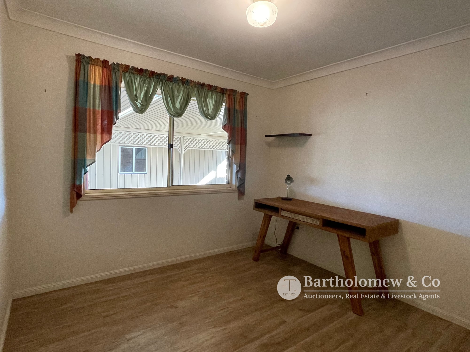 Real Estate For Sale 140 Warrill ViewPeak Crossing Road Warrill