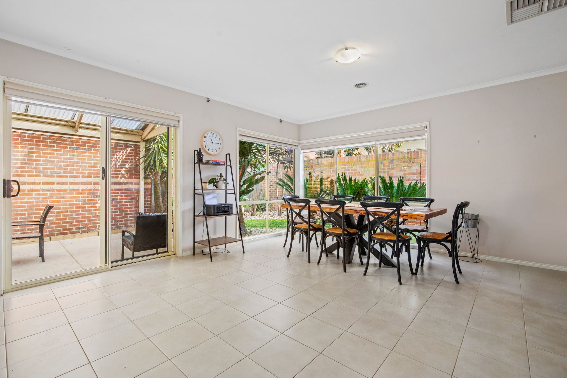 12 Christina Court, Werribee OBrien Real Estate