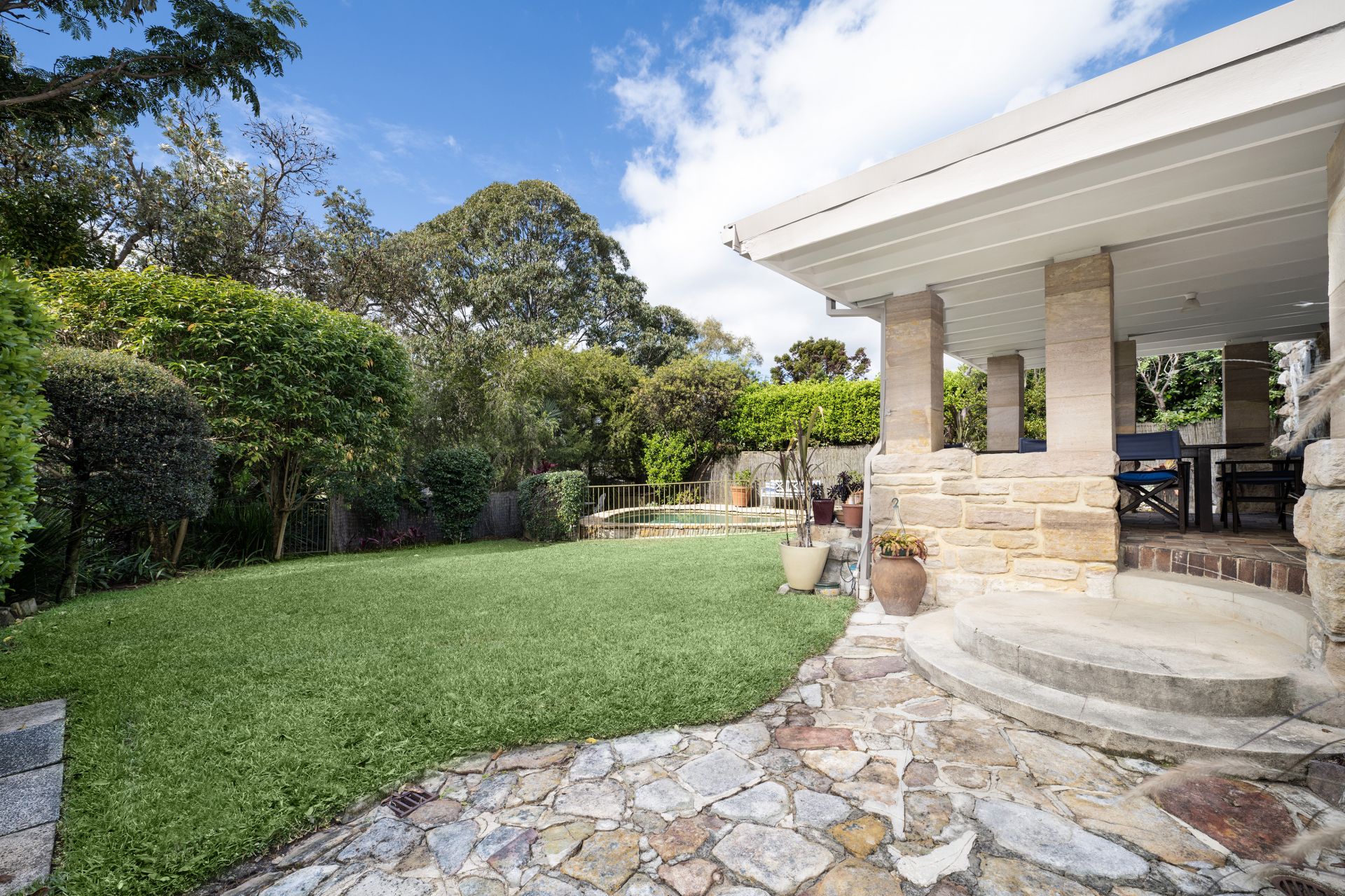 Real Estate For Sale 4 The Parapet Castlecrag , NSW