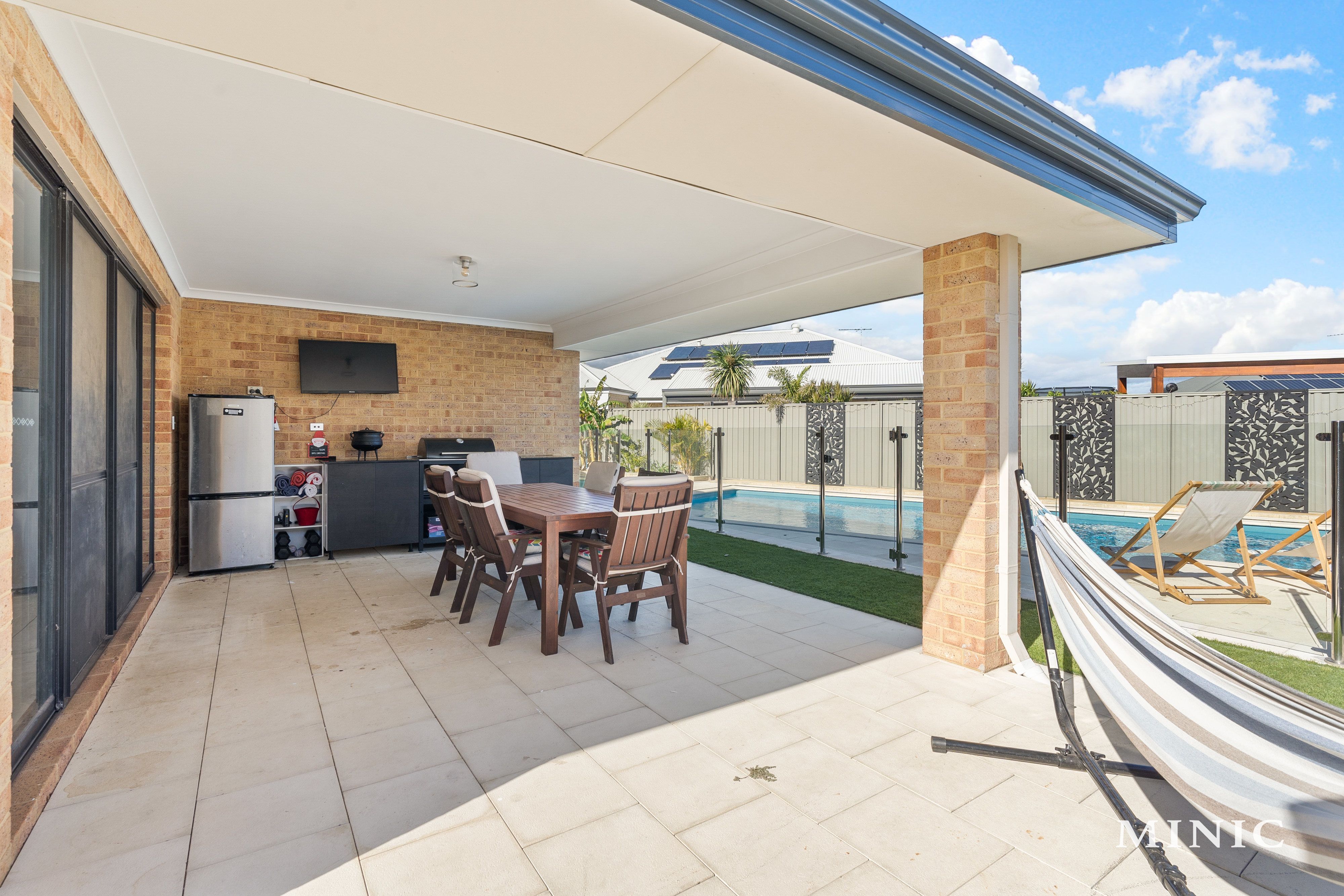 Real Estate For Sale 7 Yellowwood Avenue Piara Waters , WA