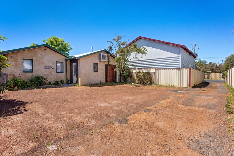 For Sale By Owner 12 Fairbairn Rd, Busselton, WA 6280
